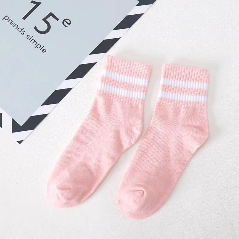 Pink nude socks peonfly женщин харадзюку однородный цвет полоса движения белые милые смешные носки низкие модные женские хлопок хлопковые носки- сжатия для дыхания случайных удобные короткие носок носочки сладости мода уличный стиль - Цвет: Pink nude socks
