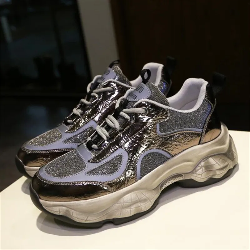 Кроссовки женские из натуральной кожи на шнуровке с круглым носком|Женские