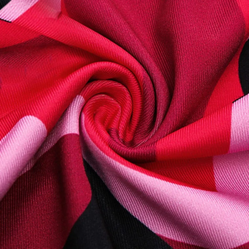 Сексуальные шорты для йоги, Женские Спортивные Компрессионные облегающие светоотражающие шорты с высокой талией для фитнеса, обтягивающие облегающие шорты
