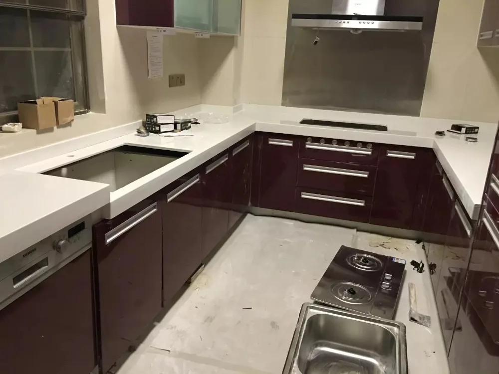 Новые кухонные шкафы являются возможность дать вашей кухне обновленный внешний