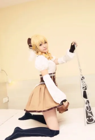 Puella Magi Madoka Magica Tomoe Mami костюм для косплея Полный Комплект носков включает 11 |