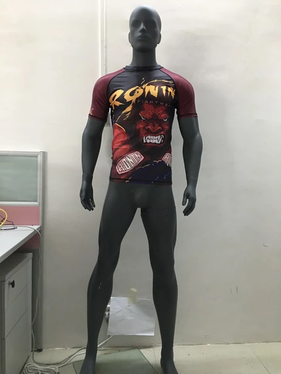 Новые мужские трико для занятий фитнесом и бегом с коротким рукавом MMA Rash guard, топы Muay Thai, дышащие, не скатываются, быстросохнущие, спортивные майки
