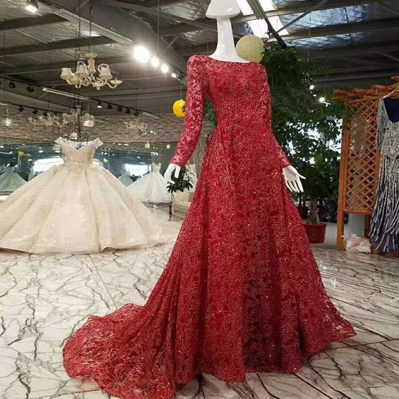 Блестящее красное вечернее платье с длинным рукавом и молнией сзади официальное