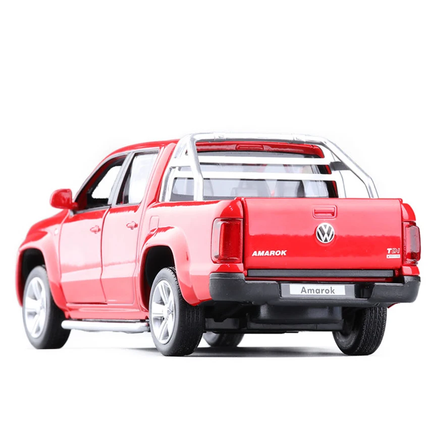 Игрушечный пикап C 1:30 VW AMAROK модель автомобилей из сплава детские игрушки