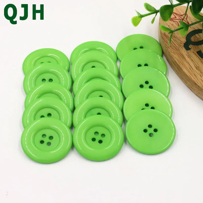 green QJH 20 шт. 38 мм 4 отверстия красочные пуговицы для пальто из смолы большие модные пуговицы аксессуары для одежды diy Швейные ремесла аксессуары - Цвет: green