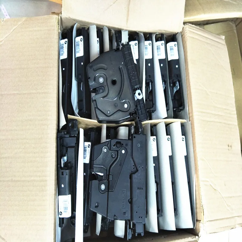 Машина для блокировки задней крышки коробки подходит 5 серий F10 530LIb mw2009 2017