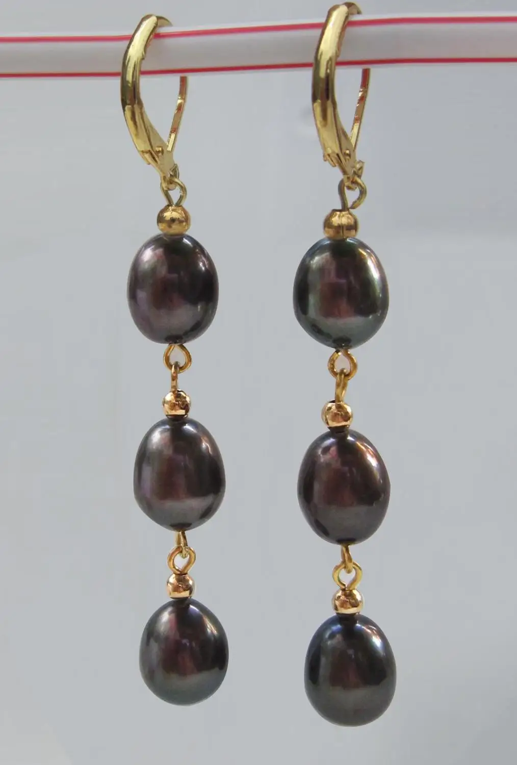 

classic A PAIR AUSTRALIAN TAHITIAN PEARL EARRING