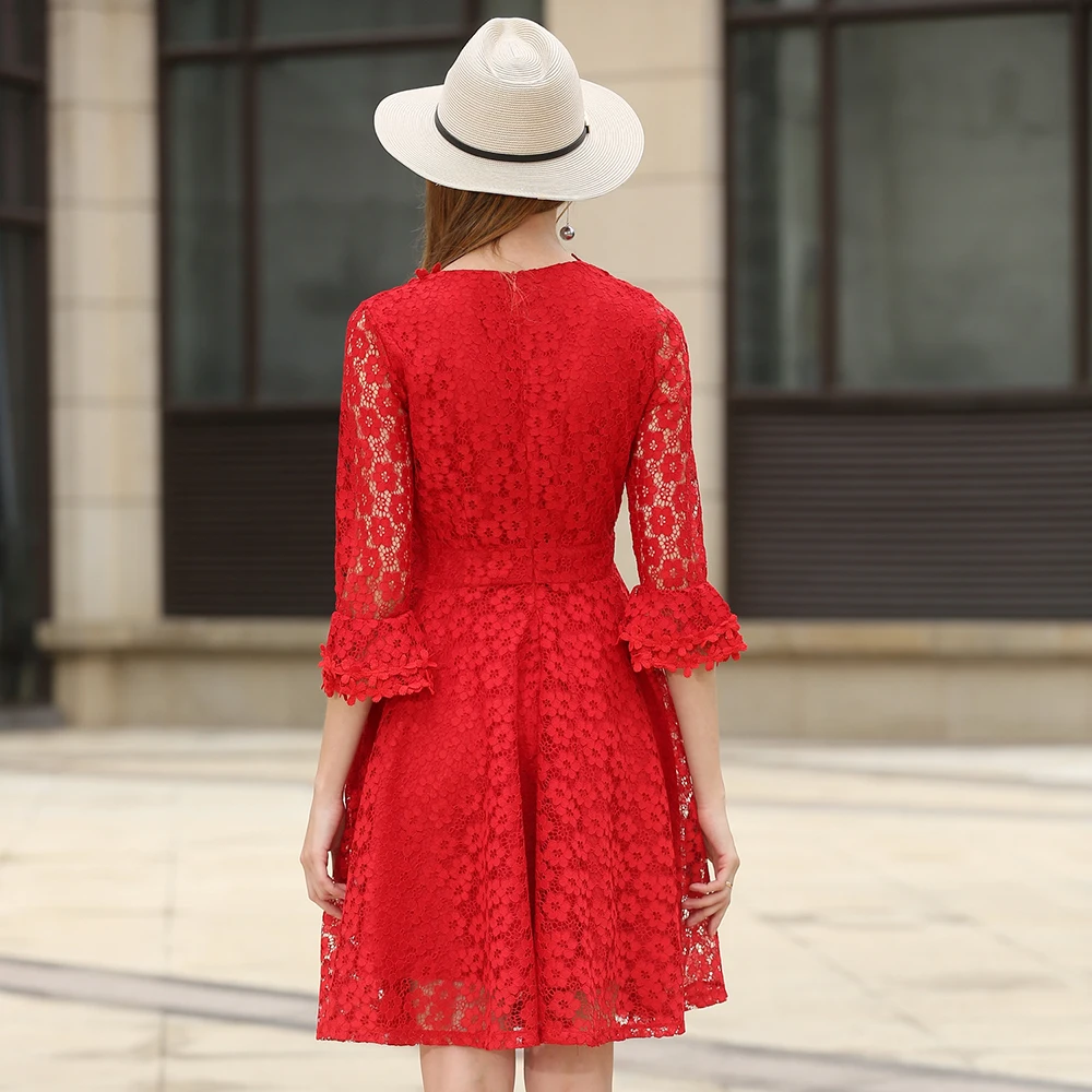Фото 2018 Red Summer Lace Dress Women Hollow Out Flare Sleeve Vestido de Festa Ladies V-Neck Sexy Dresses High Waist Robes Mujer N618 Женская 2018 Red Summer Lace Dress Women Hollow Out Flare Sleeve Vestido de Festa Ladies V-Neck Sexy Dresses High Waist Robes Mujer N618 Женская