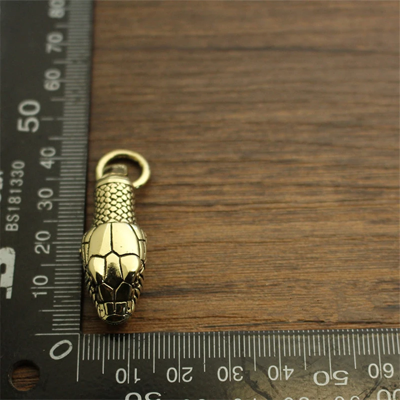 1PC Creative Brass Twelve Zodiac Spring Snake Score Hooks Pendant Personalized Keychain Key Ring Accessories EDC Pocket Tool | Спорт и