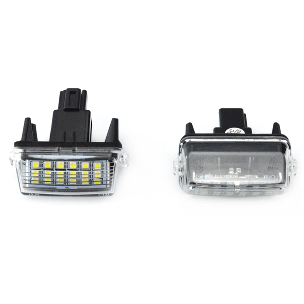 

2Pcs 18-SMD LED Xenon License Plate Light Car-styling For Toyota CAMRY 2012-2015