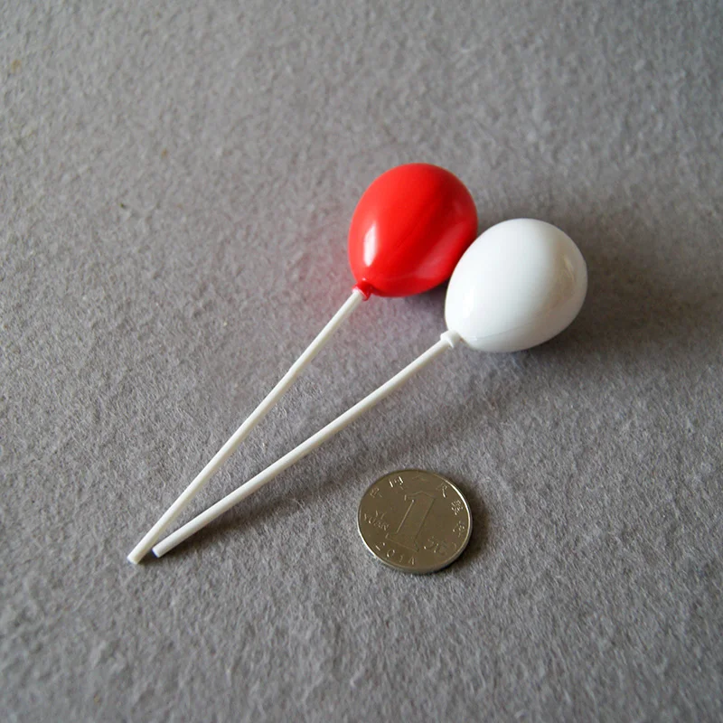 

C007 children baby gift Toy 1:6 Dollhouse mini Furniture Miniature rement Doll accessories red white balloon 2pcs/set