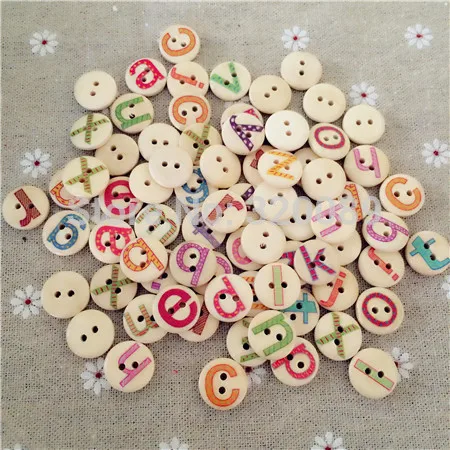 100 шт 15 мм натуральные деревянные пуговицы с алфавитом 2 отверстия окрашенные
