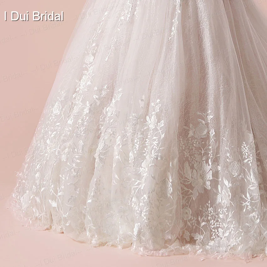 Off Shoulder Wedding Dress Luxury Floral Lace Unique Design New Arrival High Quality