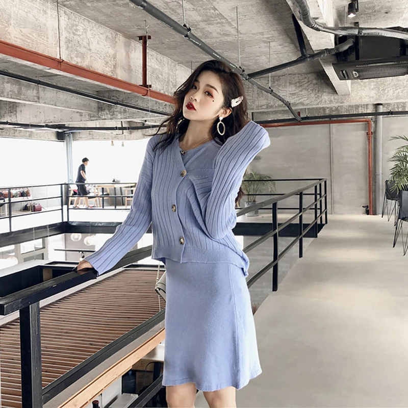 Осенне зимний Повседневный вязаный комплект из 2 предметов однобортный Кардиган