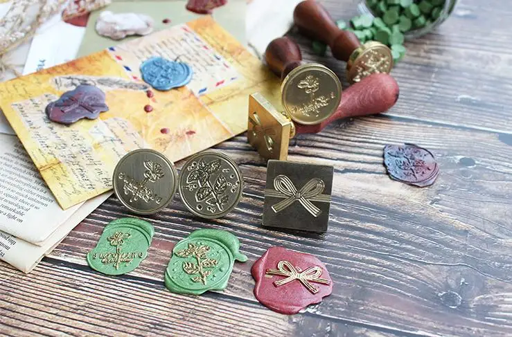 Берри папоротник завод Цветущий узором из цветов и листьев вечерние Набор