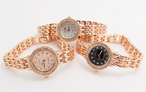

High Quality rose gold rhinestone watches Women Ladies Fashion Crystal Dress Quartz Wristwatches Relogio Feminino GO128