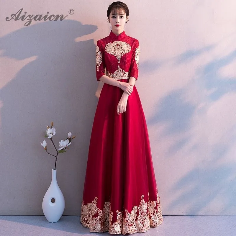 

Red Bride Embroidery Chinese Evening Dresses Long Qipao Wedding Cheongsam Traditional Chinese Dress Oriental Style Party Gown