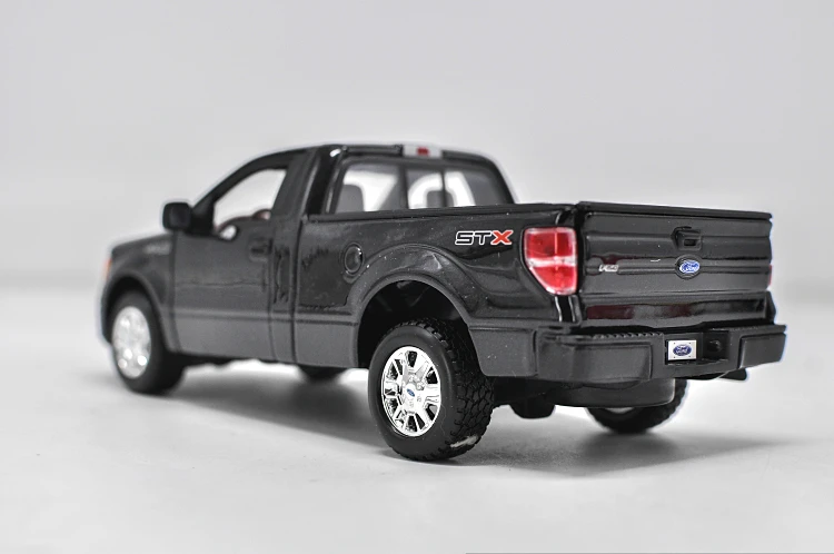 1:24 пикап Ford Raptor F150 классический автомобиль модель автомобиля из сплава бутик