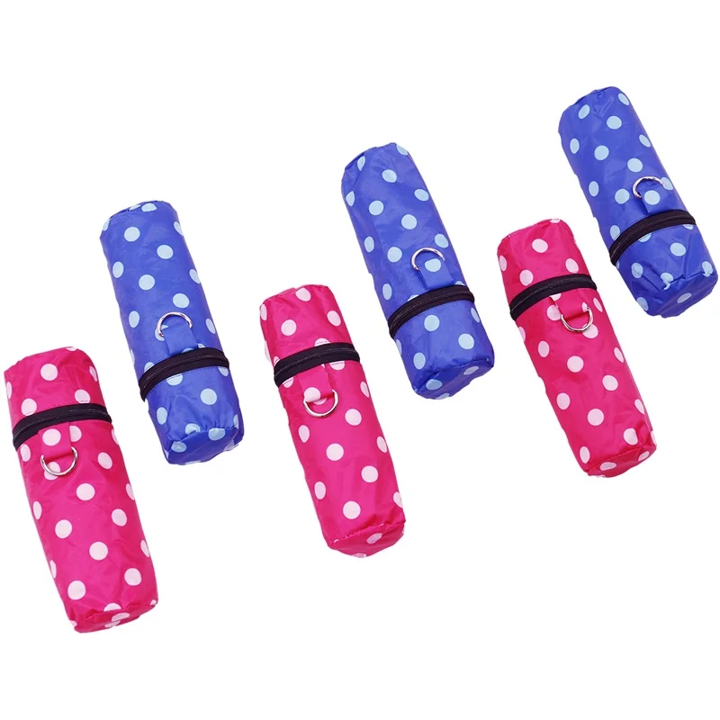 Дождевик для собак водостойкий в горошек с поводком и отверстиями куртка питомца