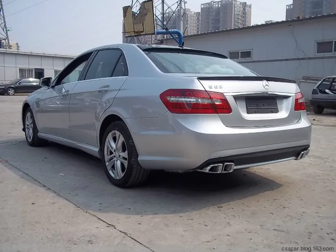 W212 автомобильный Стайлинг из углеродного волокна задний спойлер для багажника