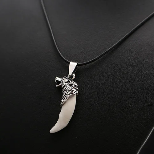 Панк мода смелые мужчины волчьи клыки ожерелье с острой подвеской Женщины