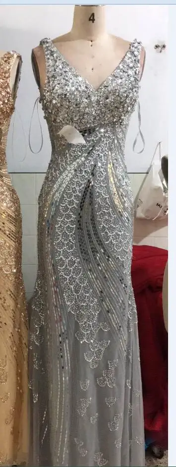 Cloverbridal Высокое качество Шампанское Luxo Sereia глубоким v-образным вырезом frisada Vestido де Деста formatura Para Casamento Vestido - Цвет: grey