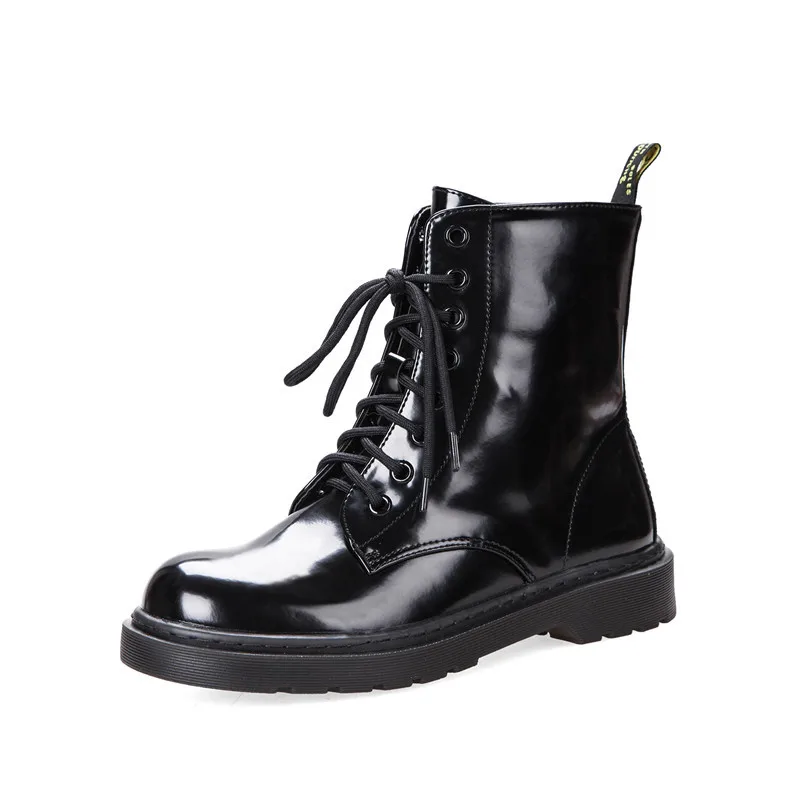 black patent leather Брендовые высококачественные плюшевые женские ботинки из лакированной/замшевой кожи на плоской подошве; Ботинки martin в стиле панк; bottes femme; Зимние ботильоны в британском стиле; женская обувь - Цвет: black patent leather