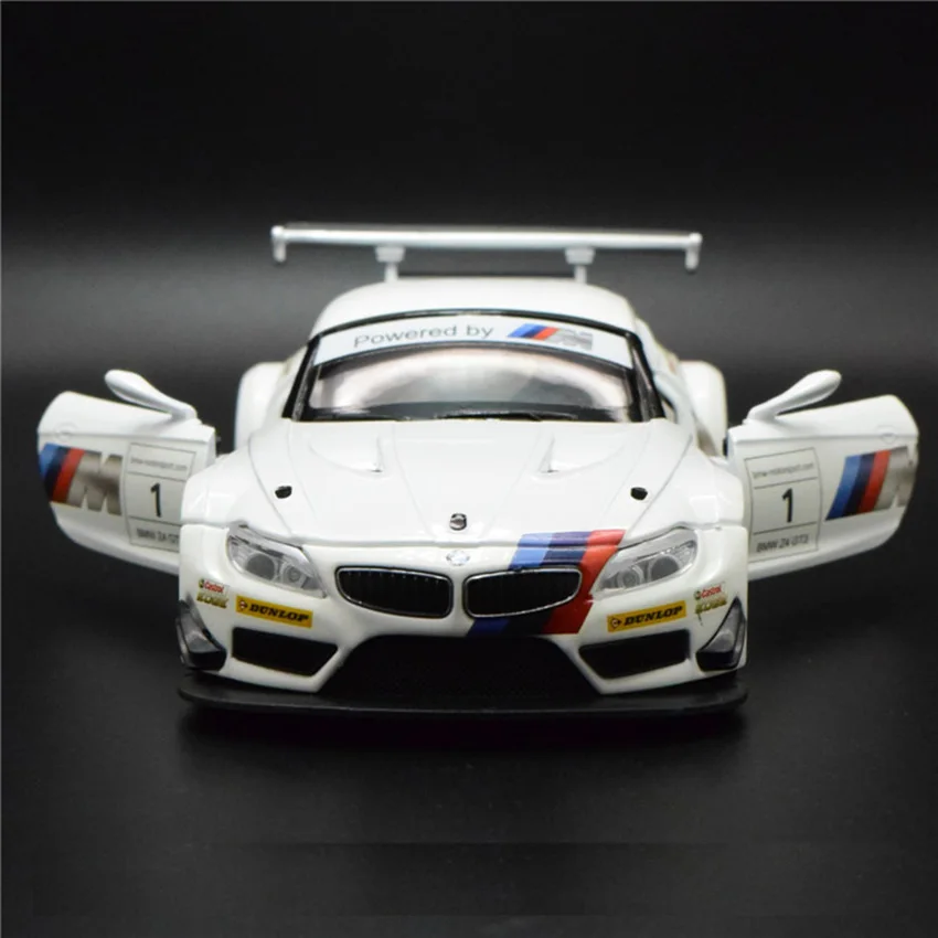 1:32 Z4 GT3 модель игрушечного автомобиля из сплава потяните назад детские игрушки
