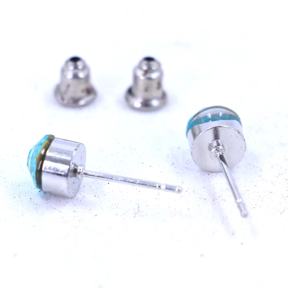 Бесплатная доставка Заводская распродажа милые блестящие стразы 6 мм железная