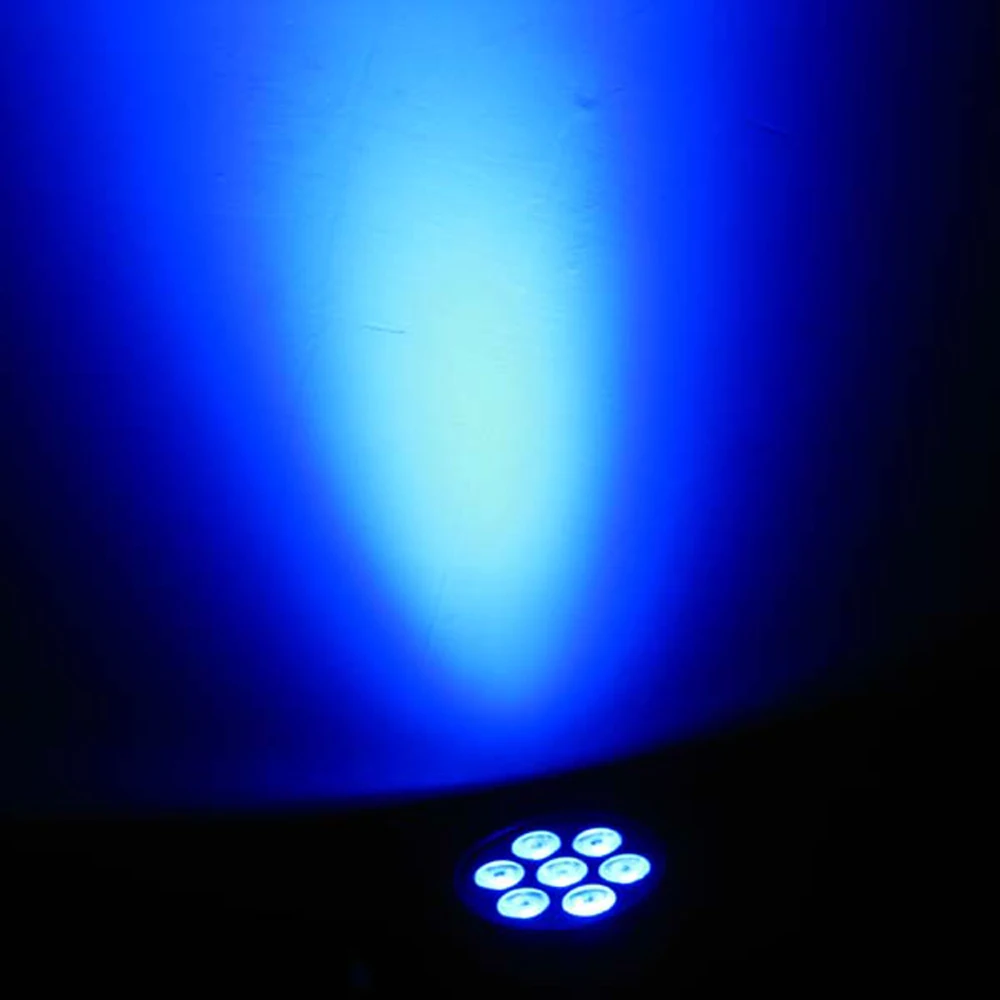 Фото Moving Head LED Wash сценическое освещение 7x10 Вт RGBW 4в1 Профессиональный DMX512 для дискотеки Moving Head LED Wash сценическое освещение 7x10 Вт RGBW 4в1 Профессиональный DMX512 для дискотеки