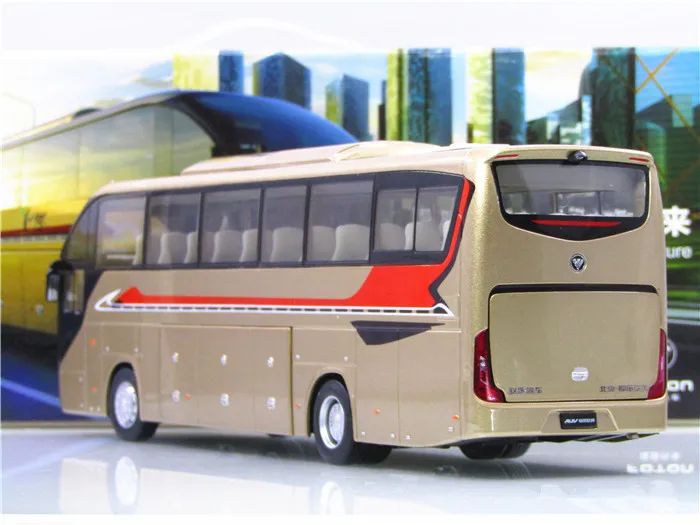 Коллекционная модель из сплава подарок масштаб 1:36 Foton BJ6122U8BKB двухслойный