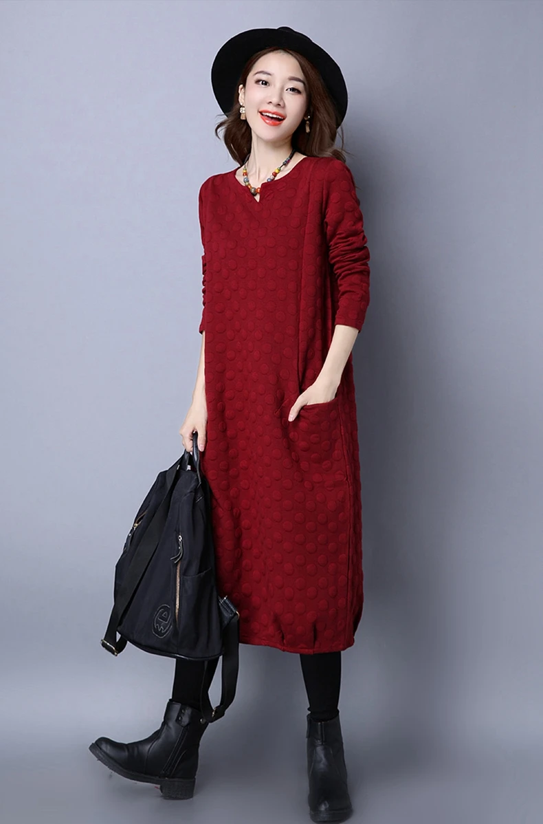 Женское негабаритное хлопковое платье с длинными рукавами и v-образным вырезом