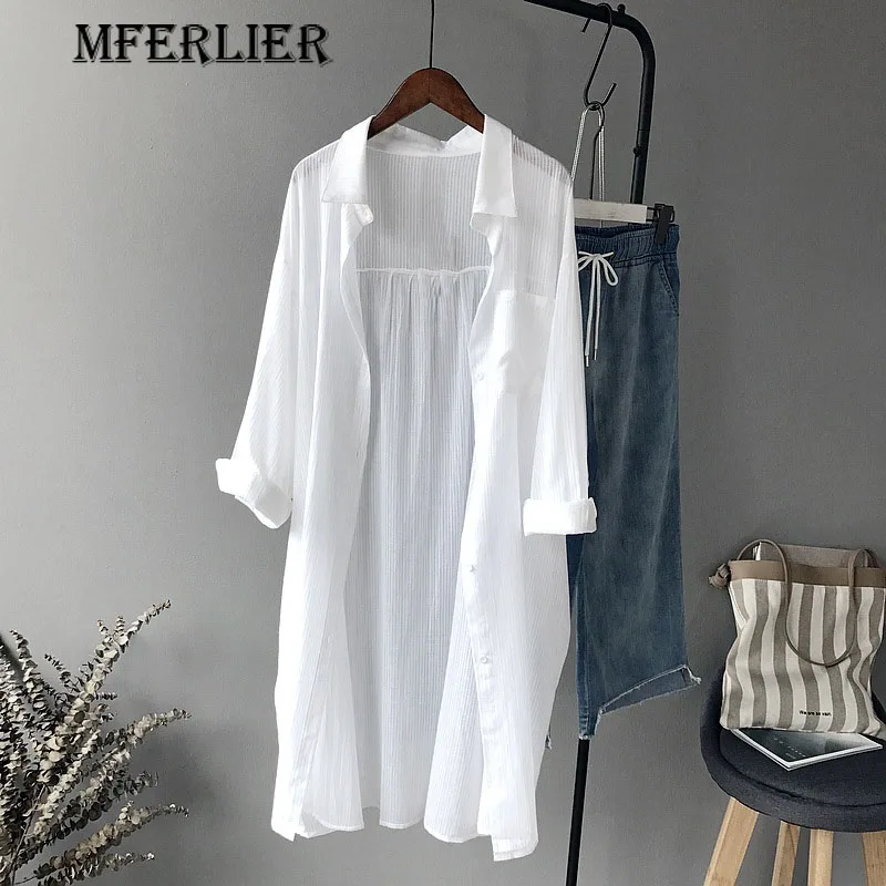 Женский Длинный топ белый с отложным воротником и длинным рукавом однобортный