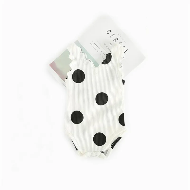 baby girl rompers 1 Цельнокроеное боди для маленьких девочек; комбинезон для новорожденных; хлопковый комбинезон без рукавов с v-образным вырезом для маленьких девочек - Цвет: baby girl rompers 1