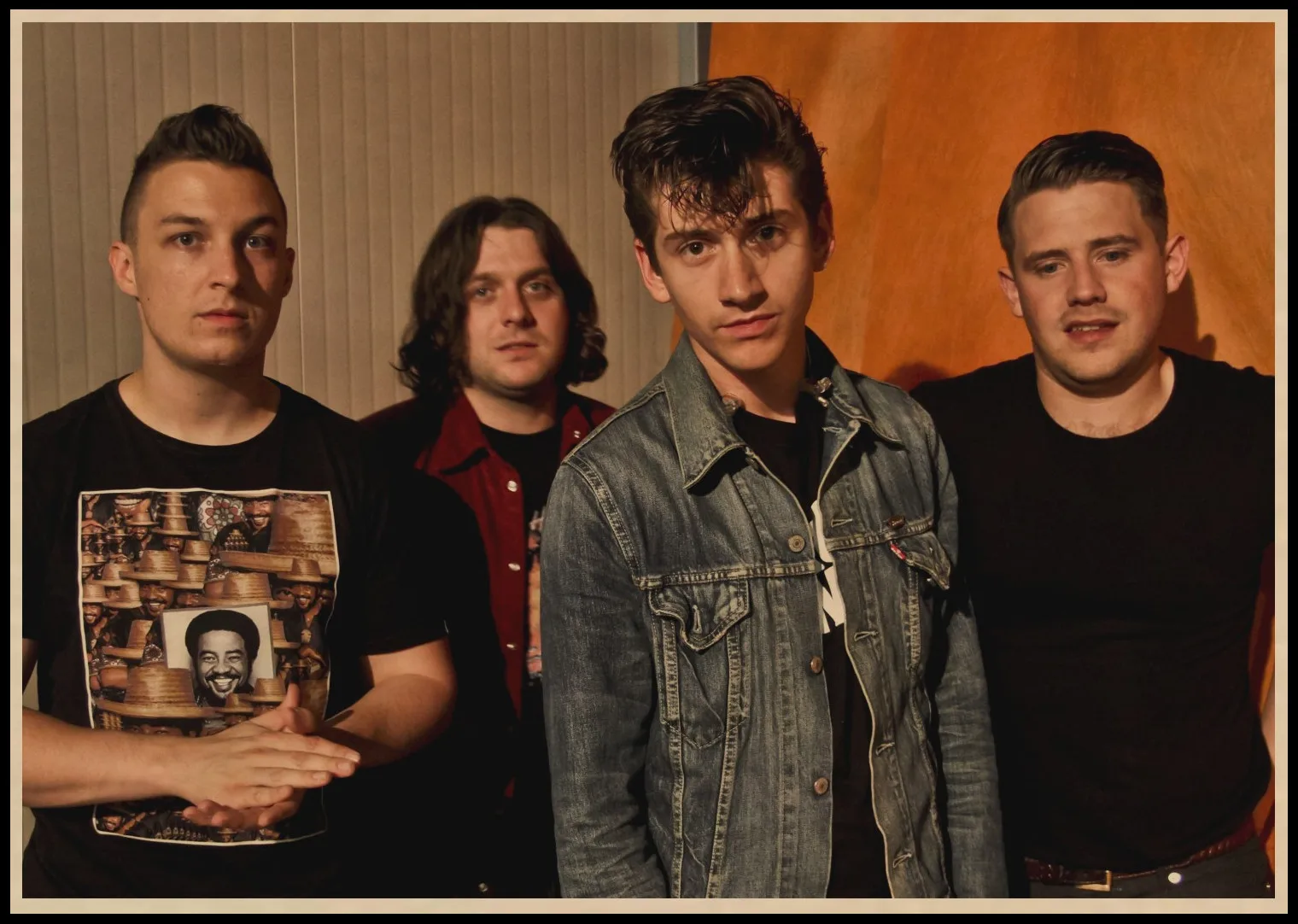 Rock band Arctic Monkeys Kraft Paper Posters Wall Home Bar Posters Home Decor Gift 03 - Цвет: 9
