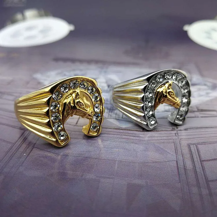 Micro Pave Золото Цвет циркон Iced Out Bling лошадь кольцо IP заполнены Титан Нержавеющая