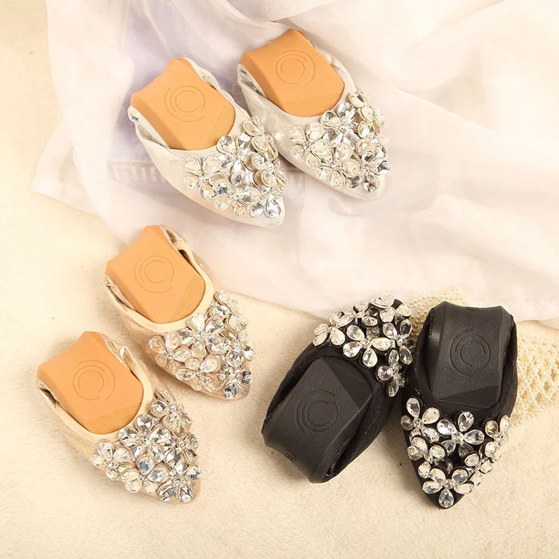 

Water drill pointed flat sole women's shoes, soft sole pregnant women's shoes, mothers'shoes, ladles' shoes, beans'shoes