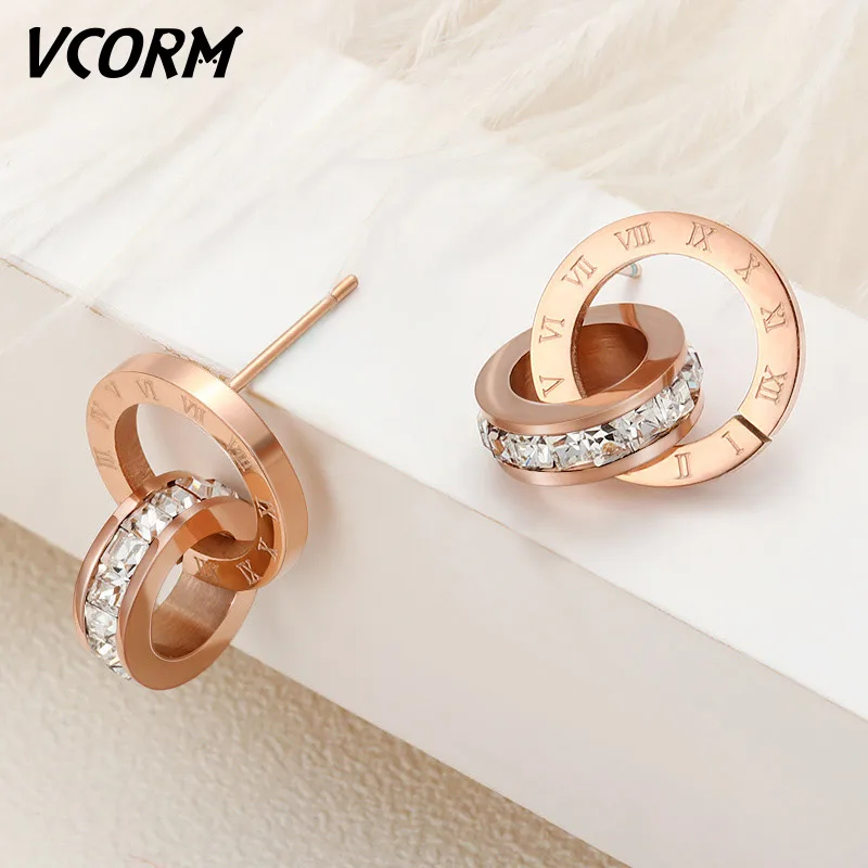 

VCORM Luxury Brand Roman Numerals Gold Small Stud Earrings For Women Man Fashion Stainless Steel Cubic Zirconia Earring Jewelry