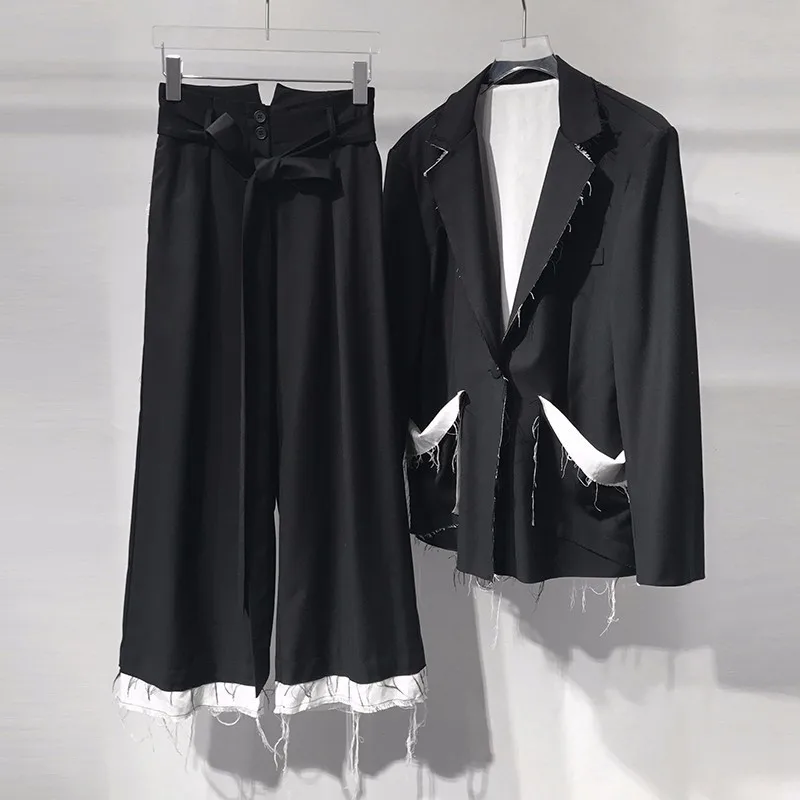 Блейзер TWOTWINSTYLE комплект из двух предметов для женщин пальто с карманами и