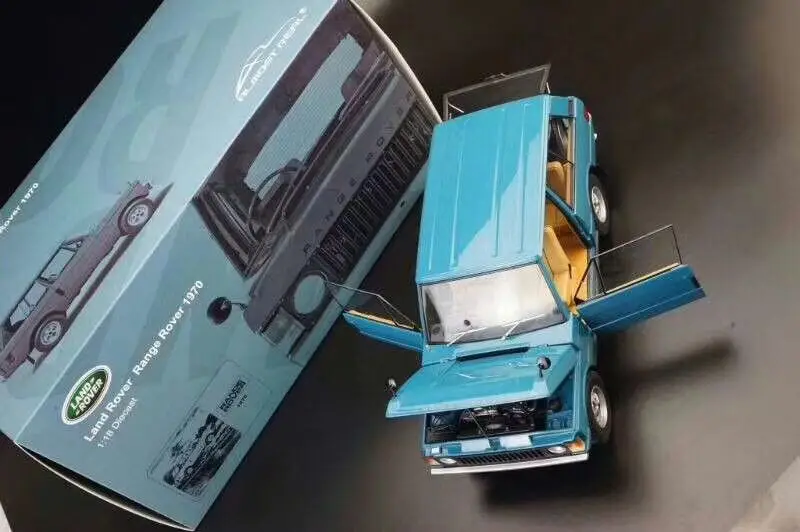 Литая под давлением модель автомобиля почти настоящая 1970 1:18(синий)+ маленький подарок