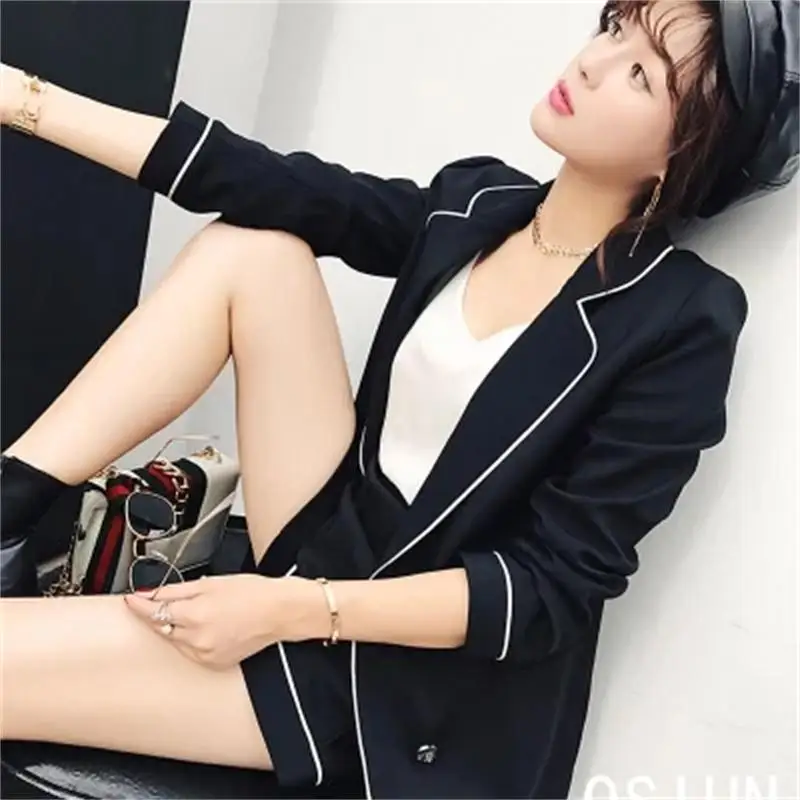 

Модный костюм, маленький очаровательный ветрозащитный костюм с шортами, женский новый Повседневный модный костюм из двух предметов