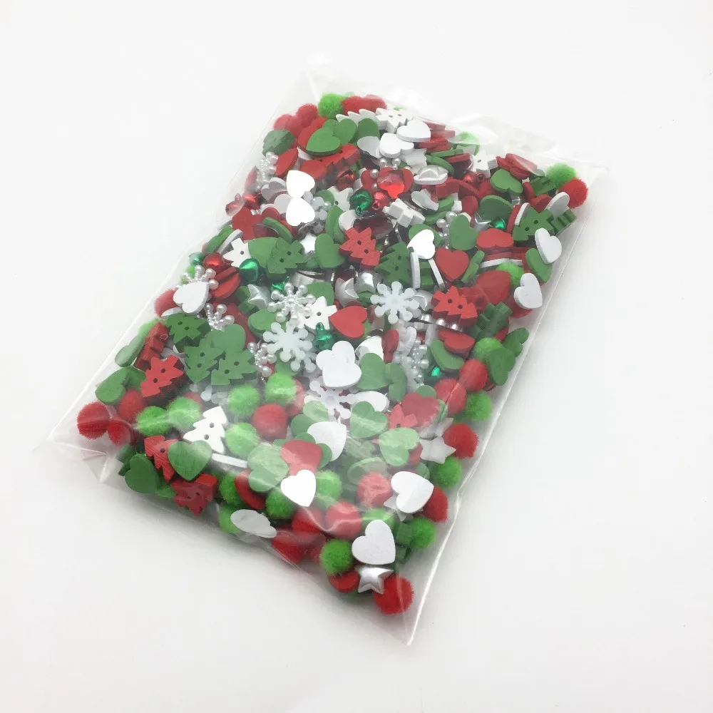300pcs Christmas Bag of Pom Poms Wood Xmas Tree Buttons Jingle Bells Snowflake Star Pearls Scrapbook Embellishment DIY Crafts | Дом и сад