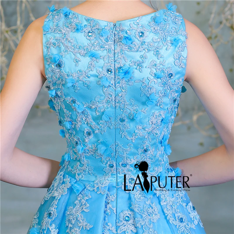2017 вечернее платье для выпускного вечера короткое светло-голубое с 3D цветами