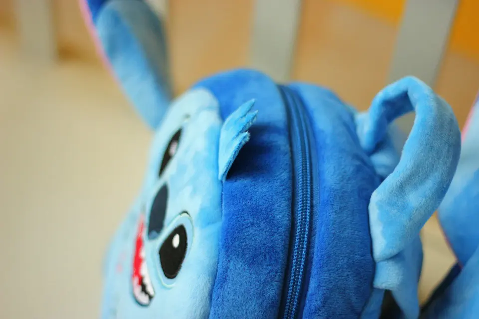 Для детей и подростков с изображением героя мультфильма «Мой сосед totoro stitch плюшевые рюкзаки мультфильм школьные рюкзаки в виде животных куклы игрушки Пикник Товары сумки для хранения SA1136