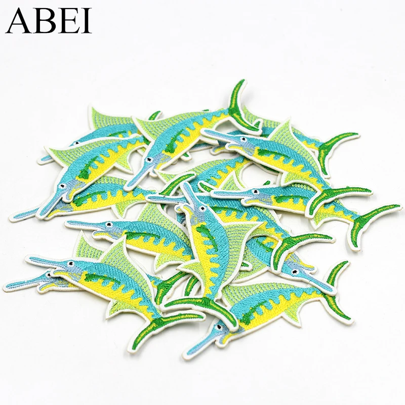 10 шт./лот вышитые Мультяшные наклейки в виде акул шитье ручной работы значки