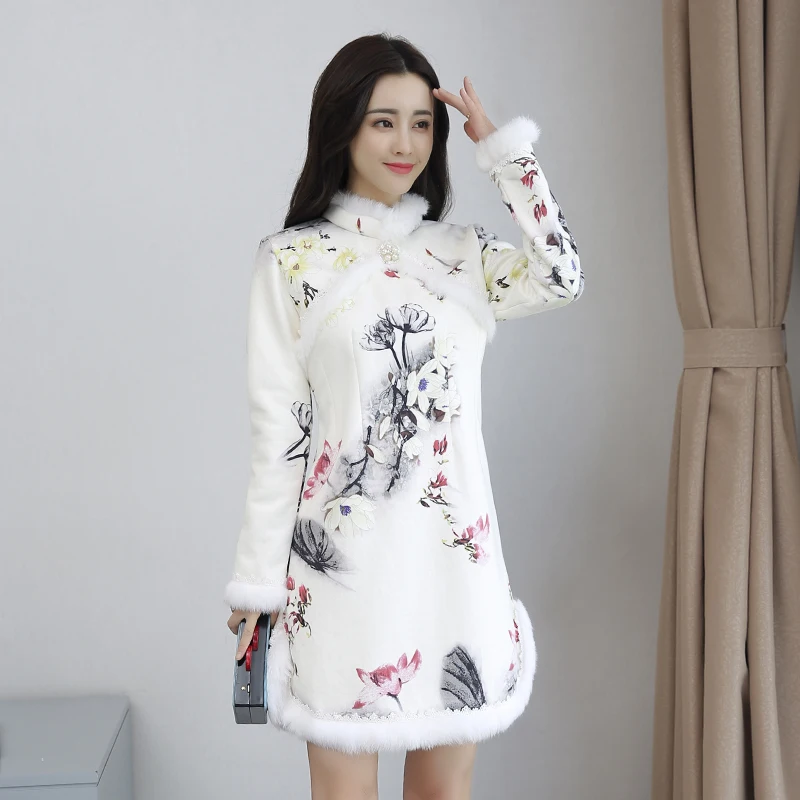 Утолщенное бархатное платье qipao из овечьей шерсти и в китайском национальном