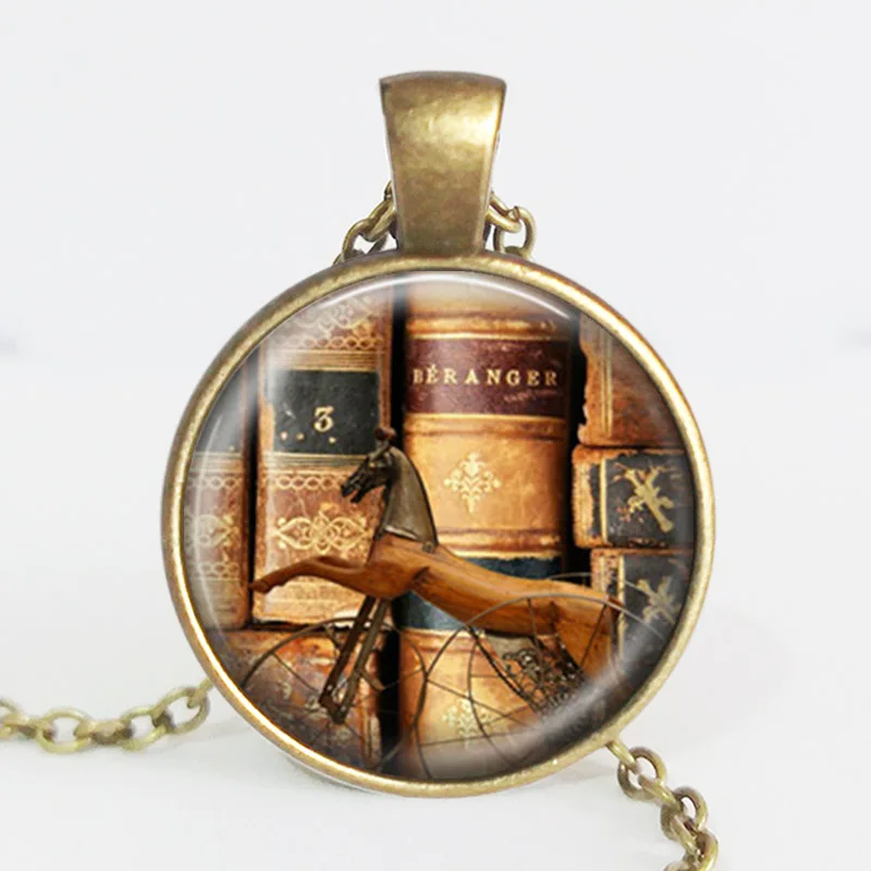 Ожерелье-книжка для библиотеки в винтажном стиле подарок учителей и