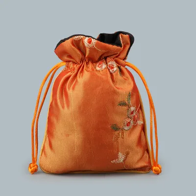 Малый Вышитые Фрукты Крафт мешок подарков атласная ткань упаковки Drawstring многоразовый мешок ювелирных изделий декоративные монет Карманный Саше - Цвет: Оранжевый