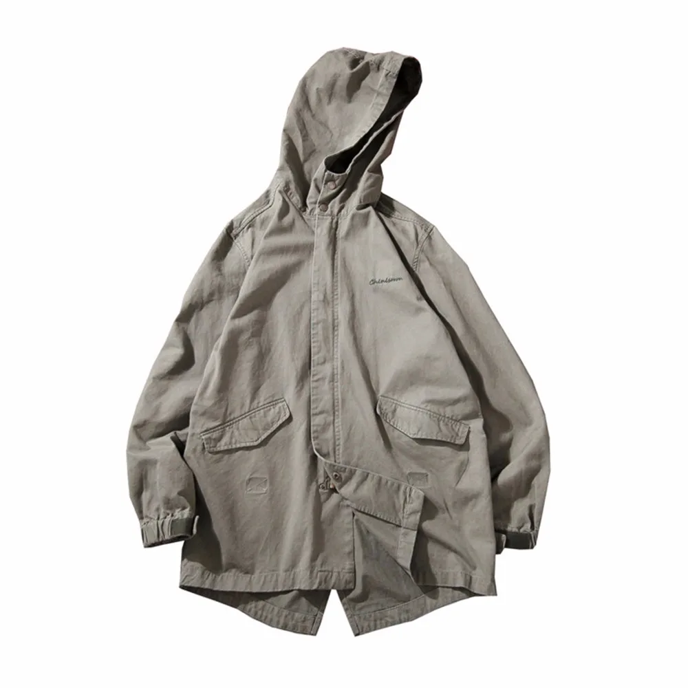 

Coats & Jackets