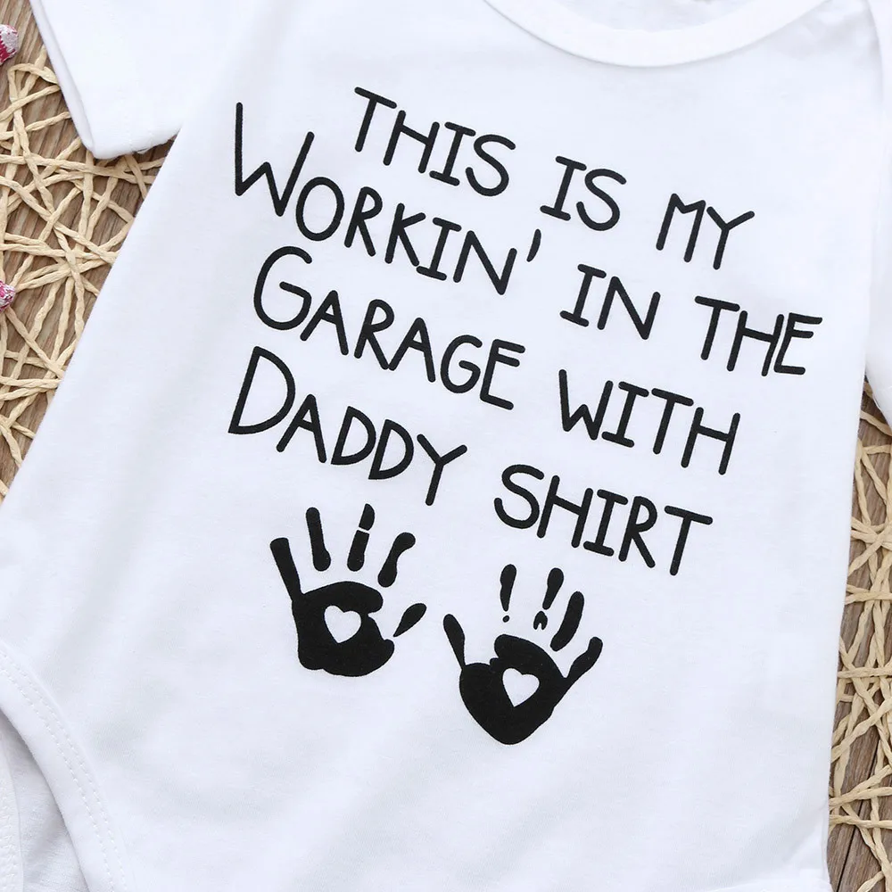 Забавный боди с короткими рукавами и надписью для новорожденных девочек